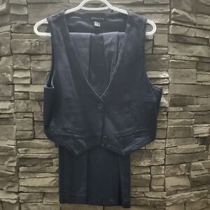 Brand New Womans Pants Suit Never Worn Dark Blue